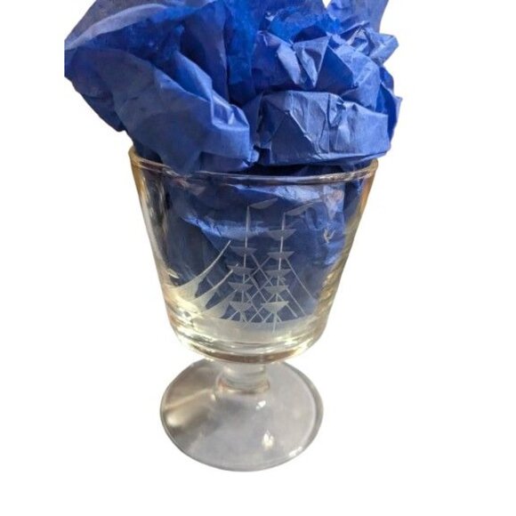 2pc Pair Tall Ship Sailboat Etched Crystal Whiskey Glass Drinkware Barware VTG - Picture 2 of 4